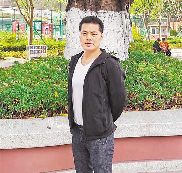 先鋒模范 | 見(jiàn)義勇為“中國(guó)好人”楊興安:一年勇救6名落水者(圖1) 先鋒模范 | 見(jiàn)義勇為“中國(guó)好人”楊興安:一年勇救6名落水者(圖1)